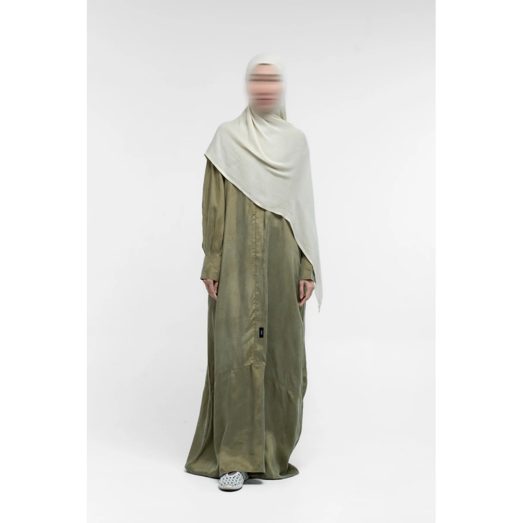 NWT TAZA Tala | Noura Aafiya | Itsar Mila Jardin | Fuse Triangle
