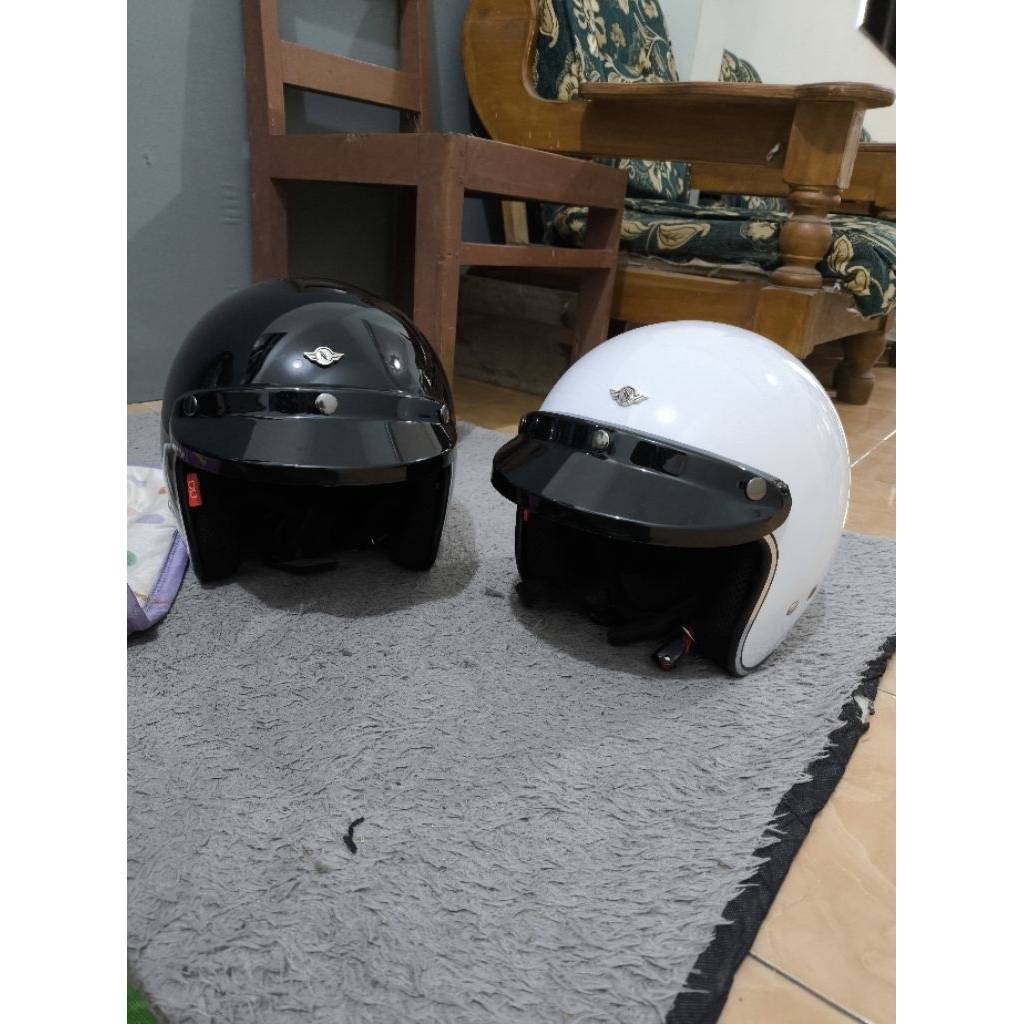 helm bogo bekas like new