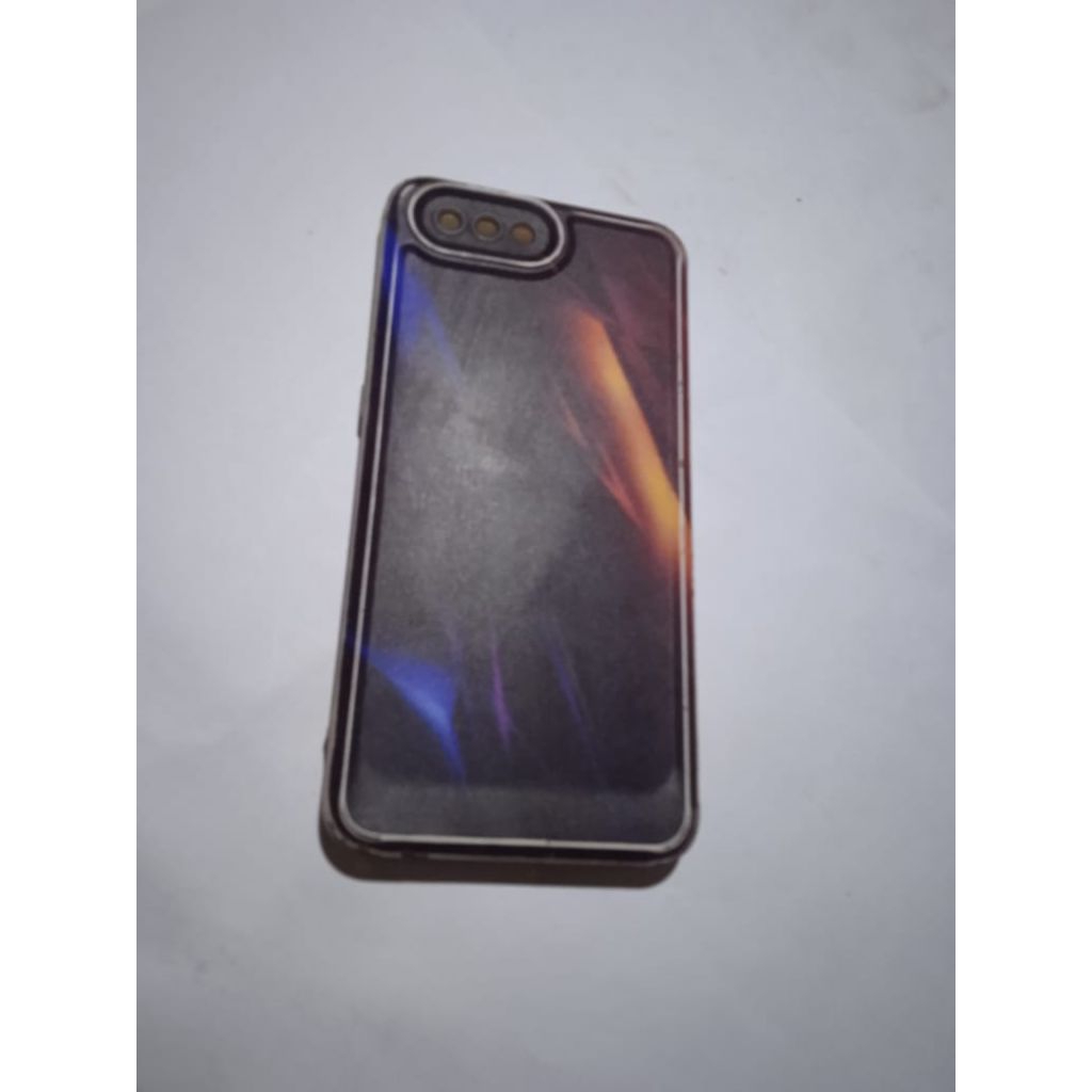 Sofcase Oppo A3s bekas