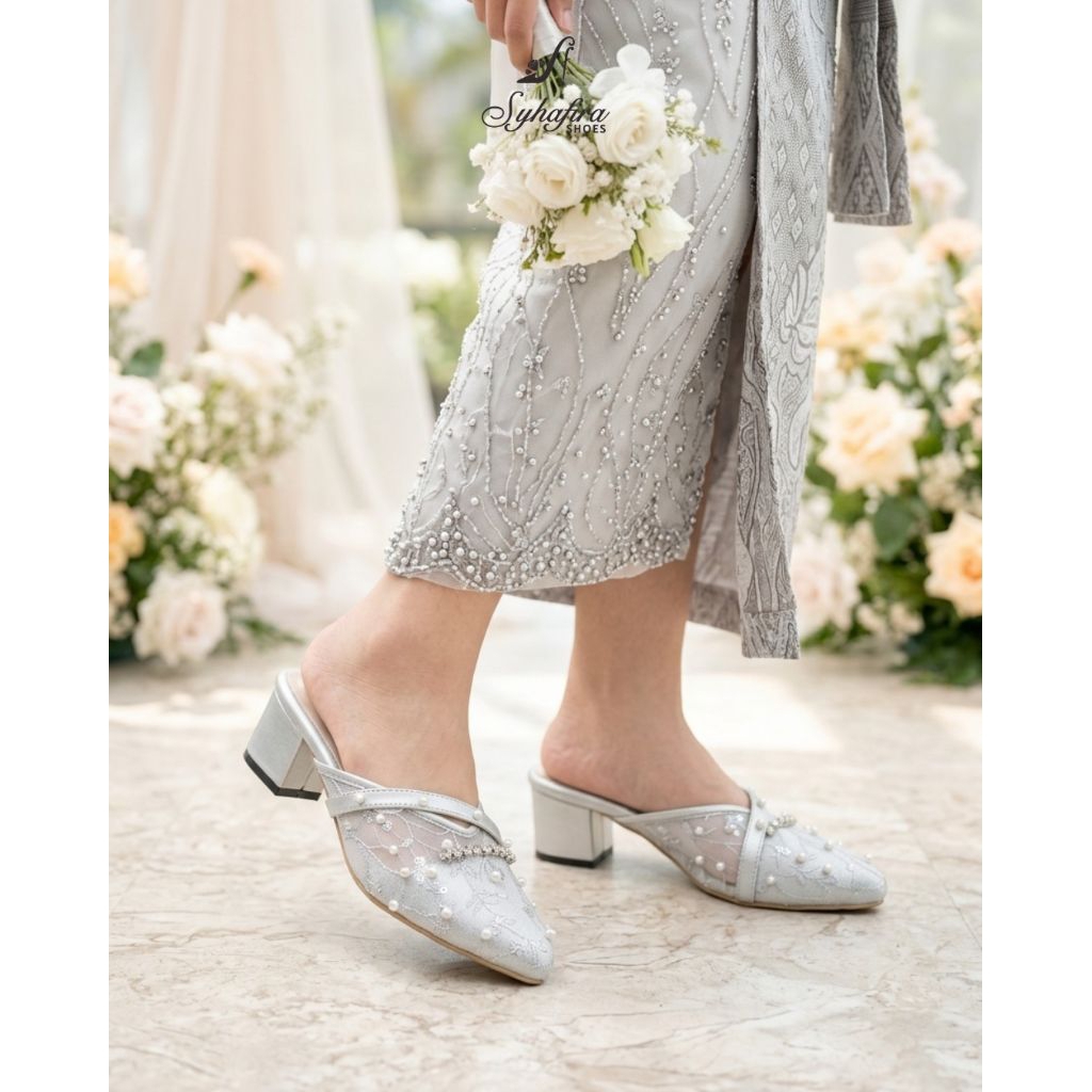 Syhafira - Amorra Selop Wanita Heels Wanita Hak Tahu 5 cm Silver Tali