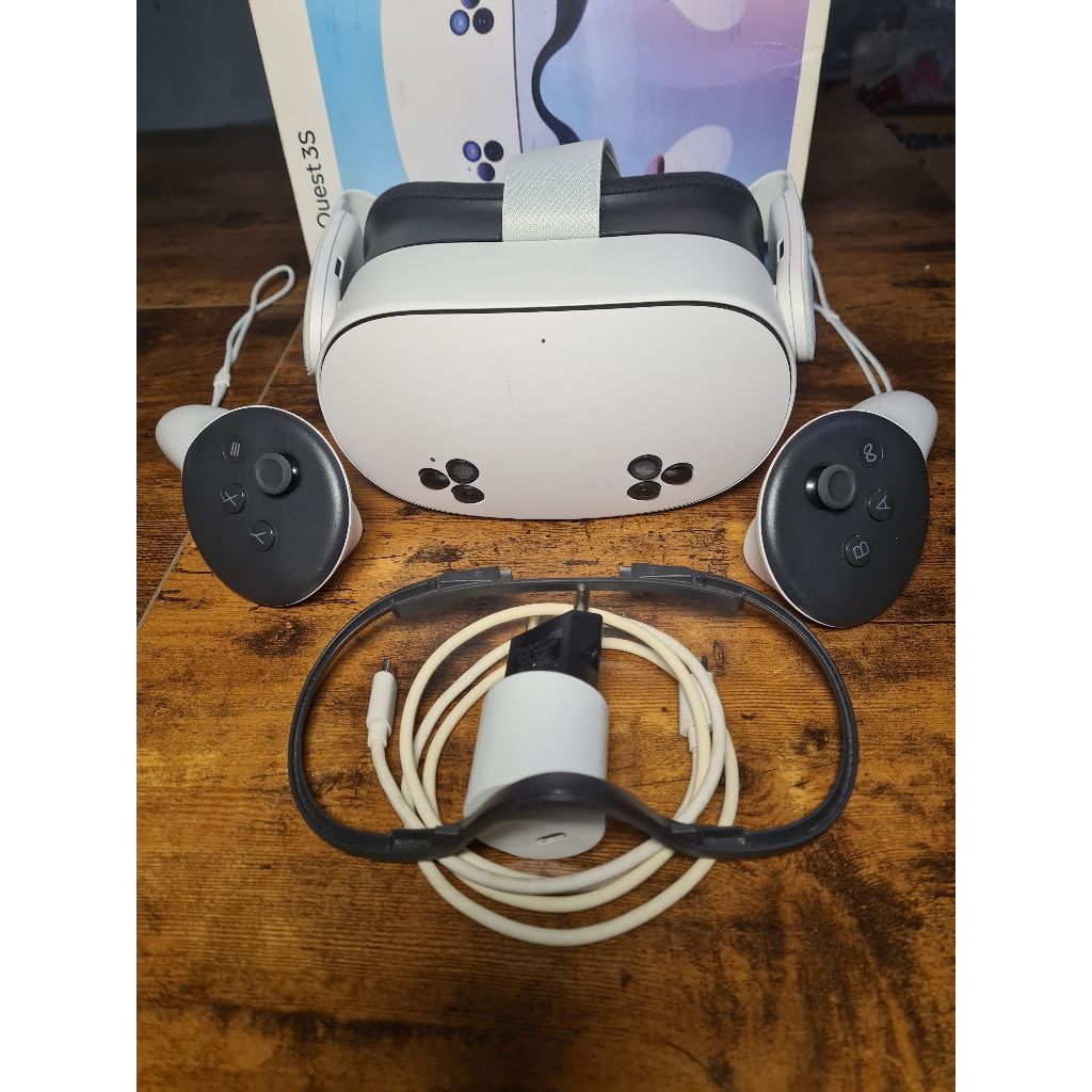 Oculus Meta Quest 3s 128GB VR Virtual Reality