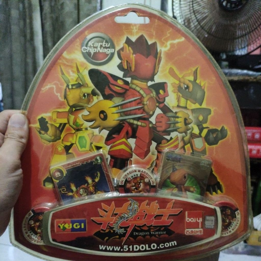 Mainan Jadul Set Kartu & Chip Dragon Warrior 51DOLO VIP Pack Segel