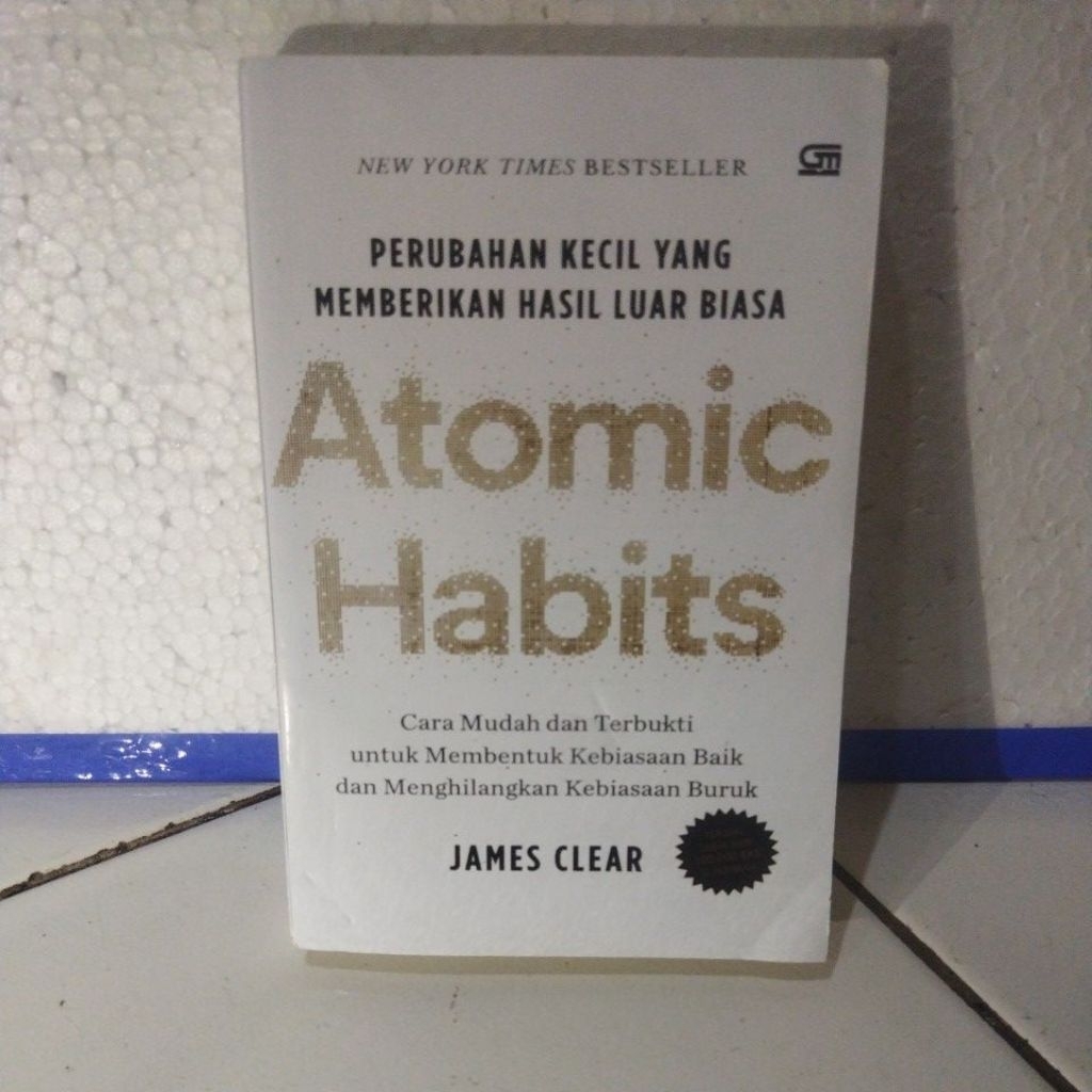 Buku Atomic Habits - James Clear, Bahasa Indonesia soft cover