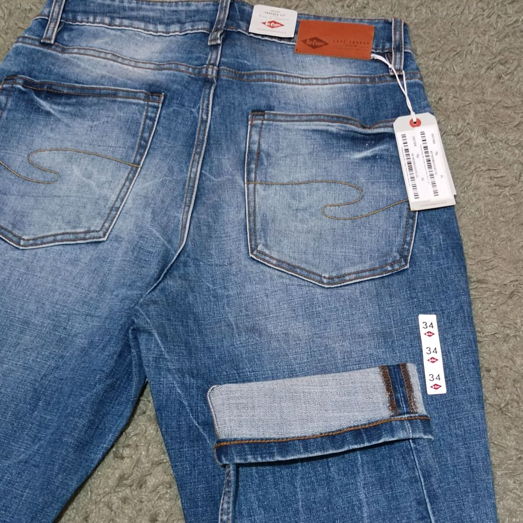 Lee Cooper jeans arthur worn light blue ice BNWT original murah