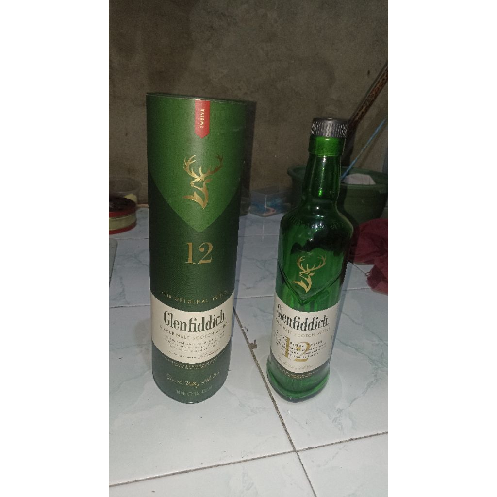Botol minuman alcohol, bisa untuk pajangan dan lain lain
