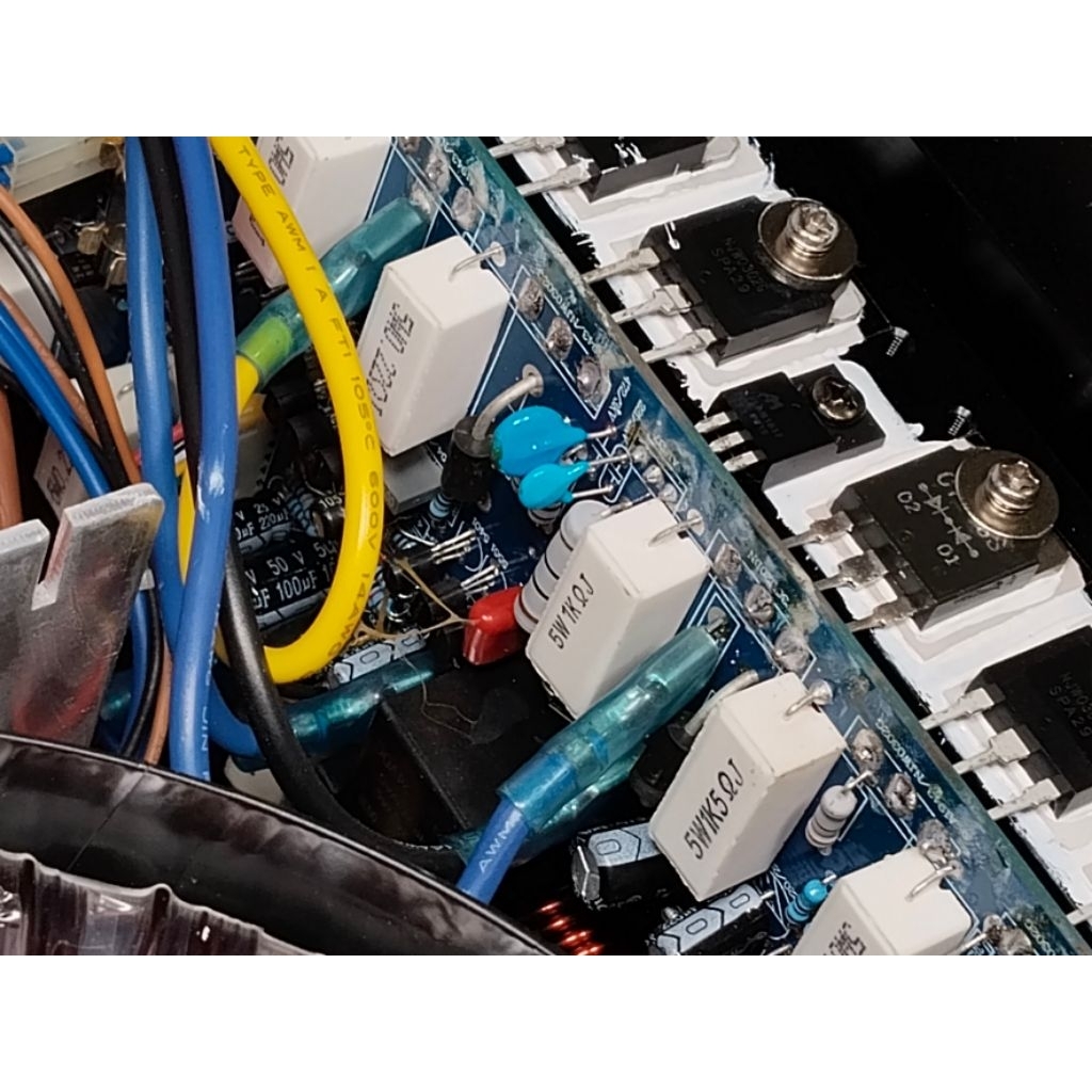 Power Amplifier / Apollo MC9001 / Kelas H / 2 Channel / APL MC 9001 2CH 2 Chanel – 2500W