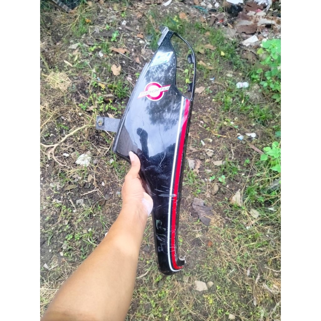 cover body depan kanan listing original honda scoopy 2016