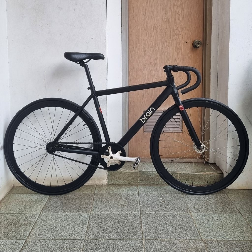 fullbike fixie brain atales alloy sz 49. torpedo. second