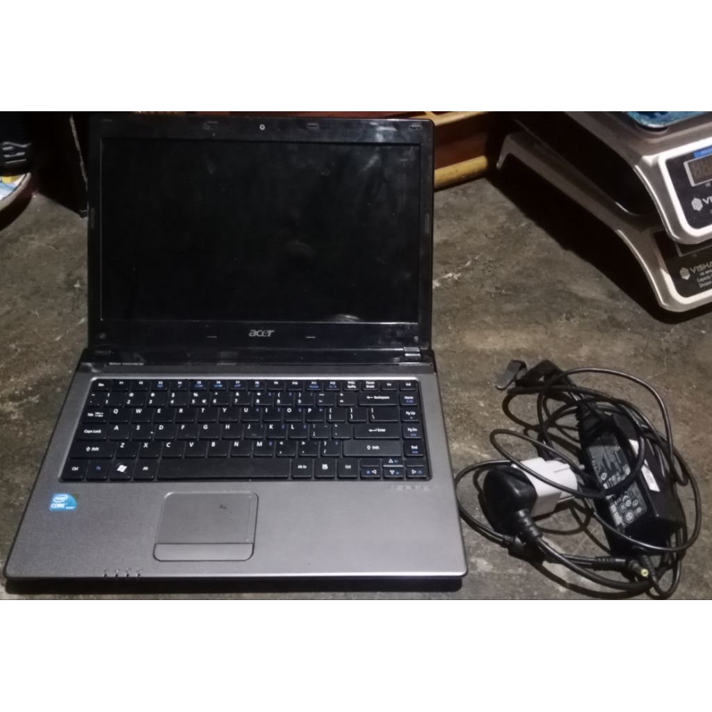Laptop Acer 4743