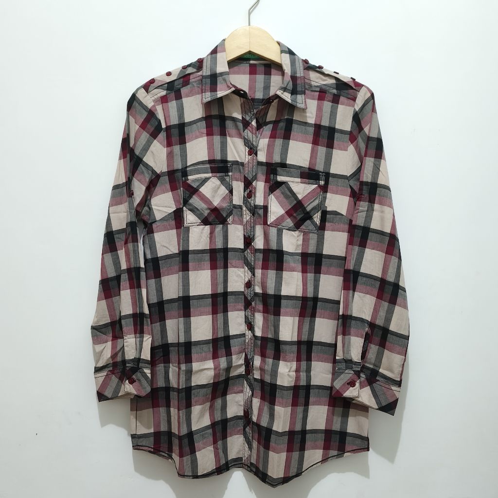 Preloved Kemeja Point One