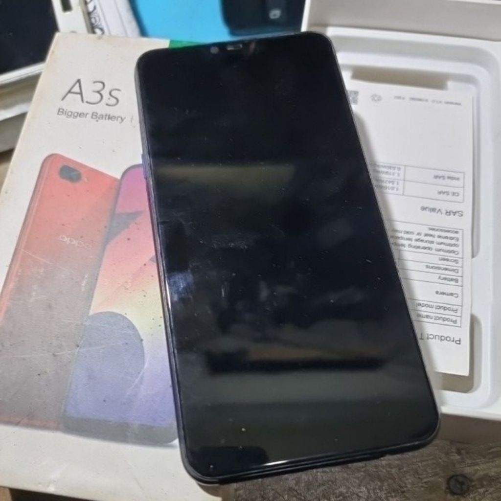 hp oppo a3s minus matot
