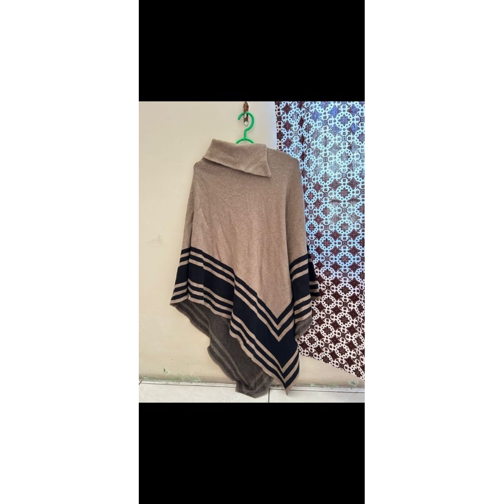 Syal Cardigan Poncho Wanita