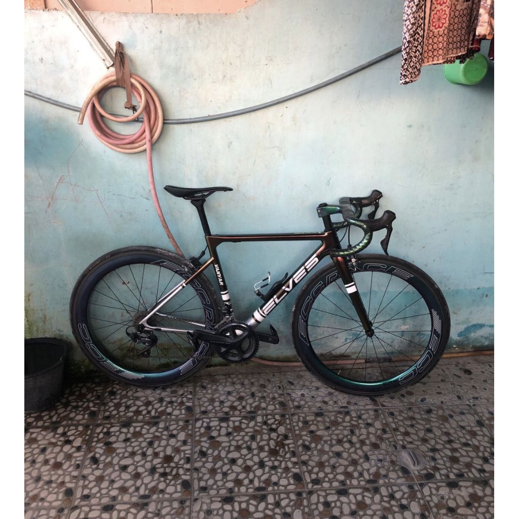 roadbike Elves Vanyar Ultegra full R8000