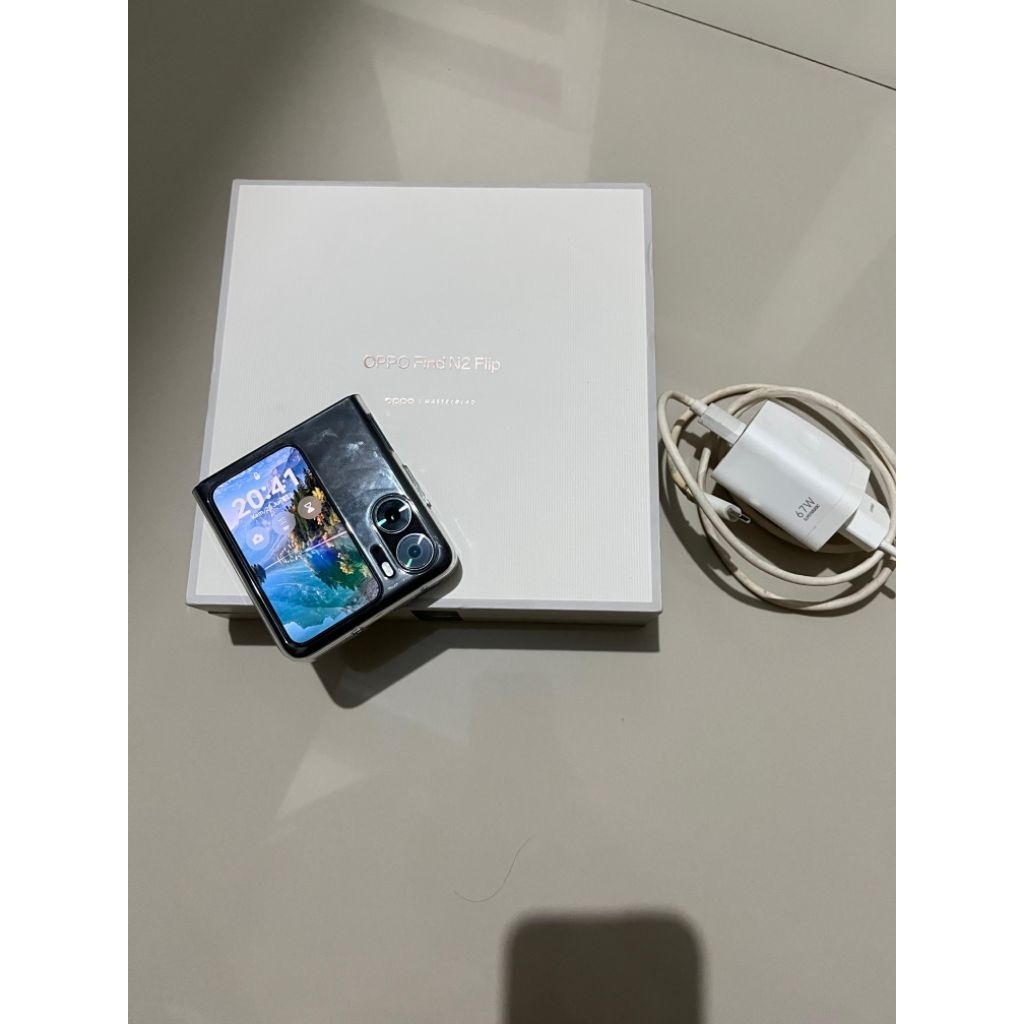 Oppo N2 Flip 8/256 Fullset Second Like New