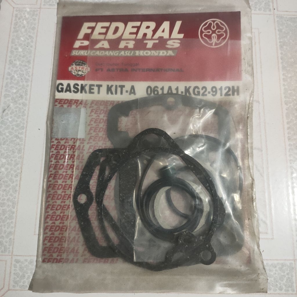 PACKING TOP SET GL100 GLPRO CDI ORI ORIGINAL GASKET KIT A PERPAK BLOK HEAD CYLINDER SEHER ATAS BAWAH