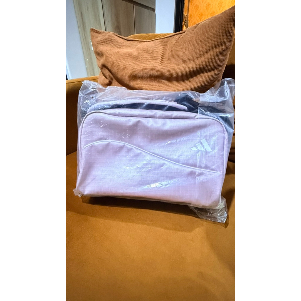 Tas Slempang Adidas Preloved