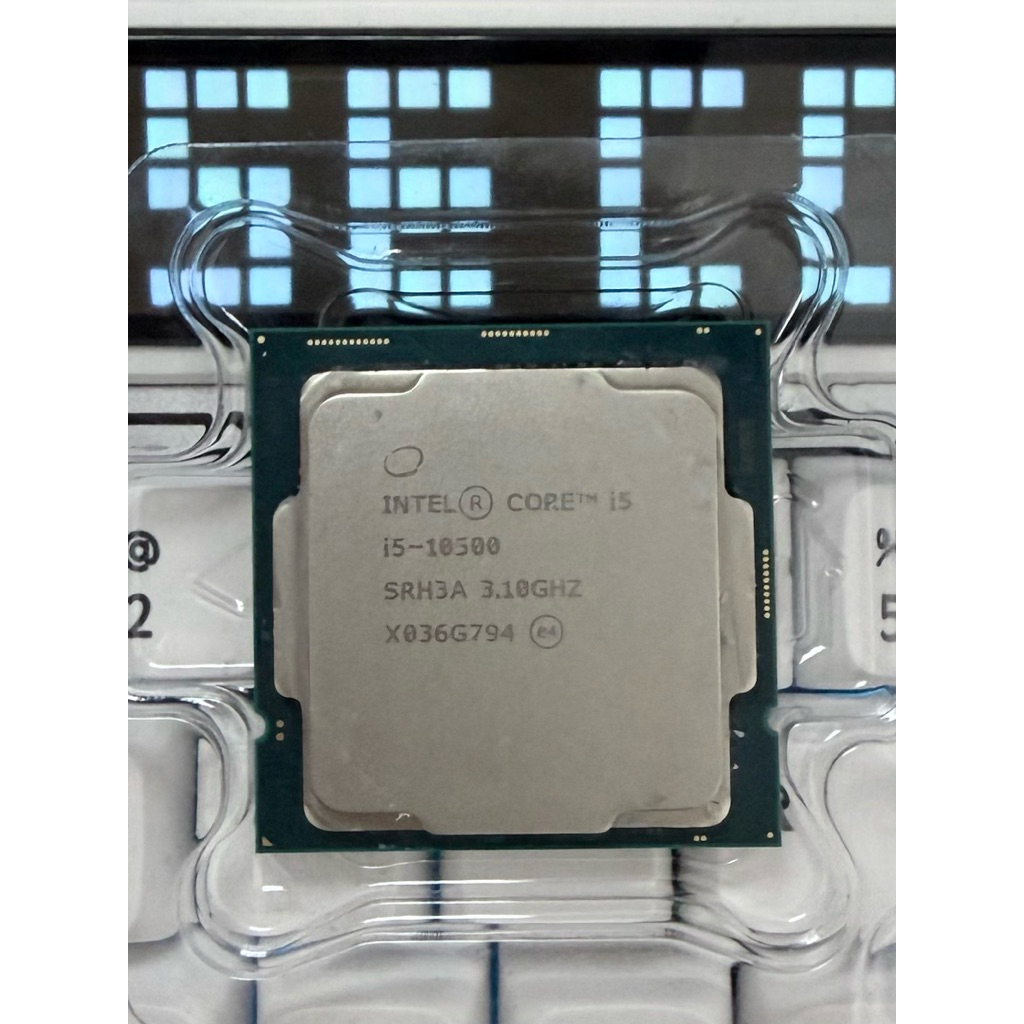 Processor i5 10500 ada IGpu