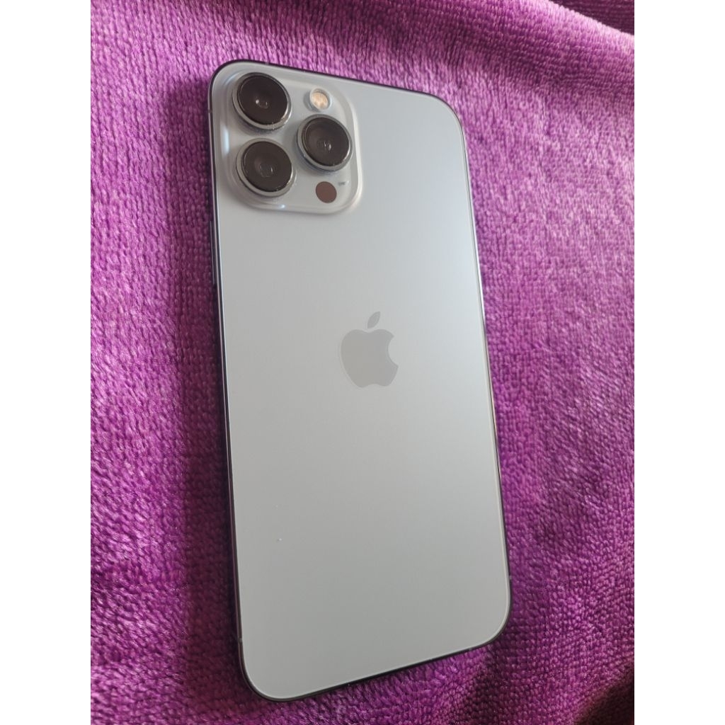 iPhone 13 Pro Max iBox