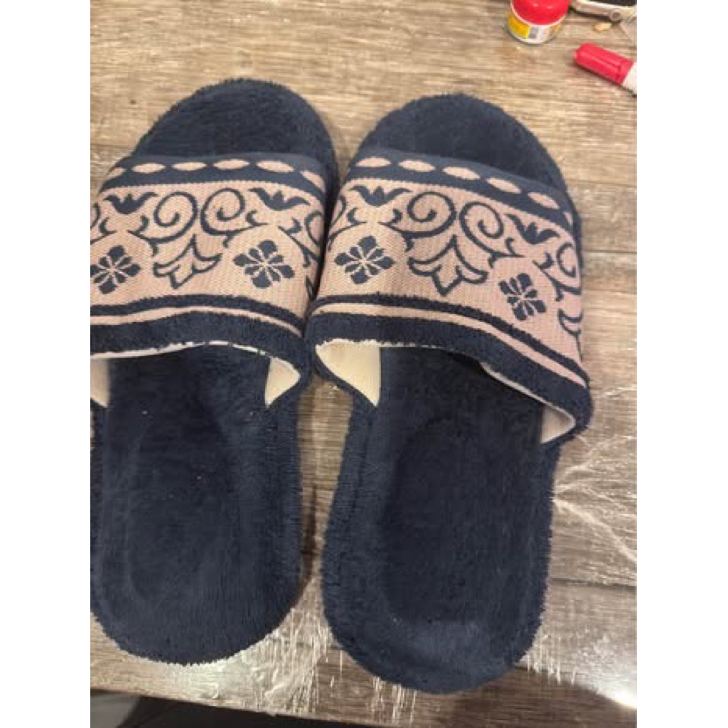 Howel and Co - (Slipper)