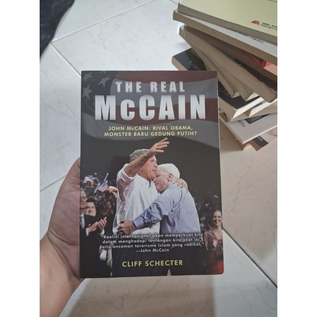 buku the real McCAIN john mcCAIN: Rival obama