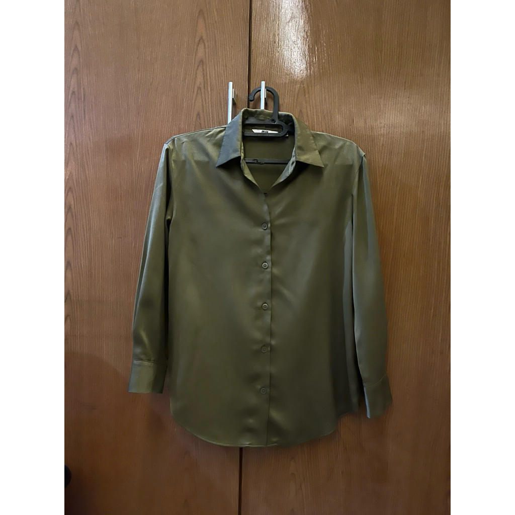 Uniqlo Satin Blouse
