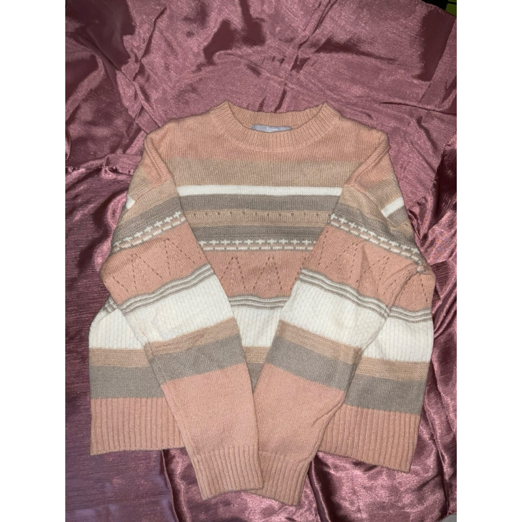 WTS 8 Seconds Pink Sweater size S