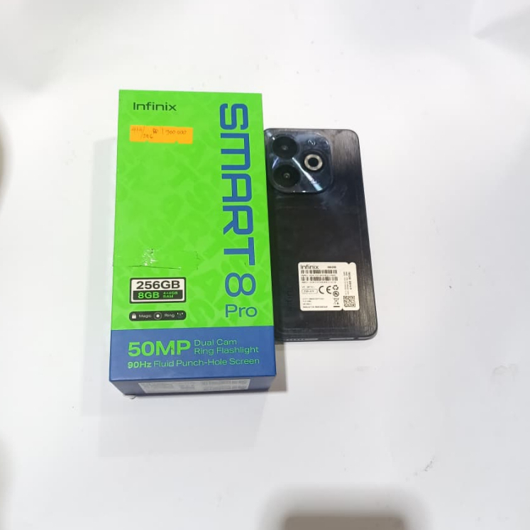 HP SEKEN INFINIX SMART 8 PRO 4+4