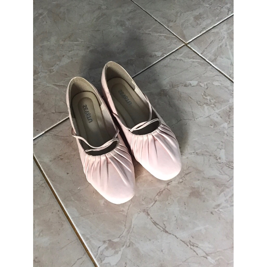 preloved moxha soft pink ukuran 36 by sevatu