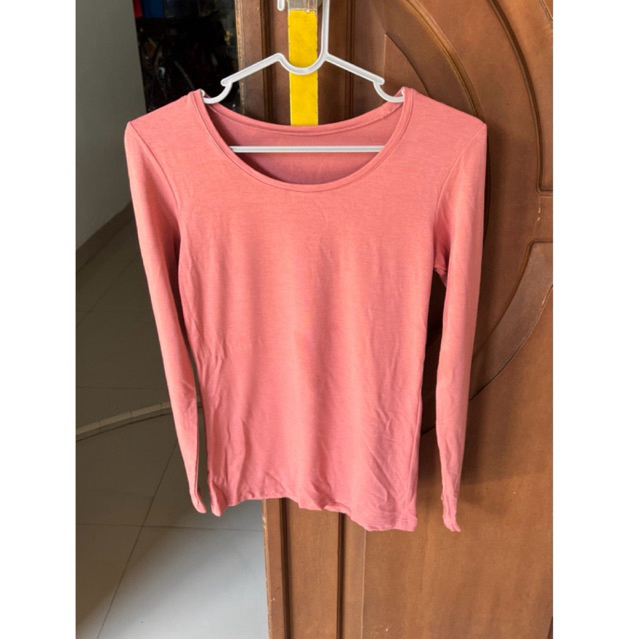 preloved UNIQLO HEATTECH EXTRAWARM
