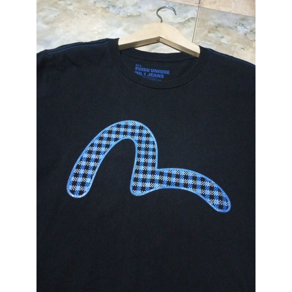 Kaos evisu