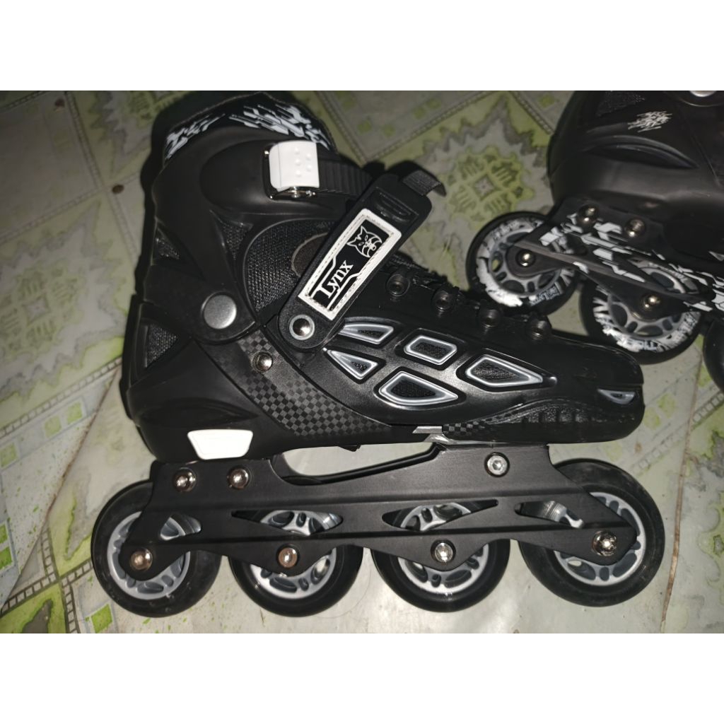 sepatu roda LYNX second