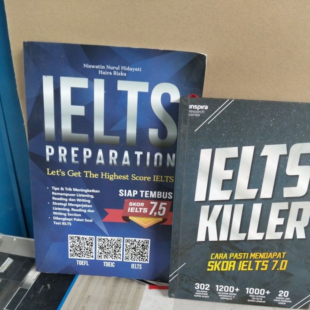 BUKU BEKAS ORIGINAL IELTS dua buku