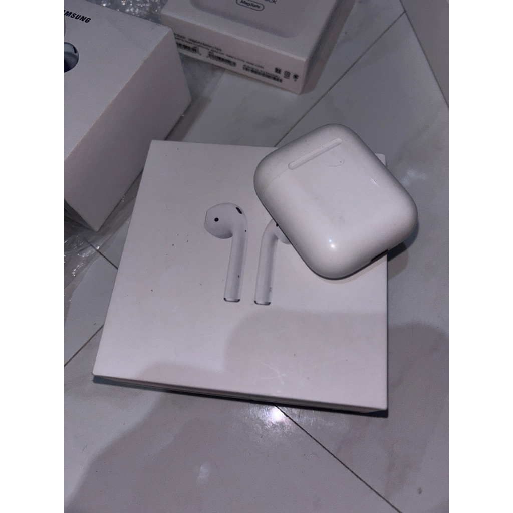 Preloved Airpods Gen 2 Original