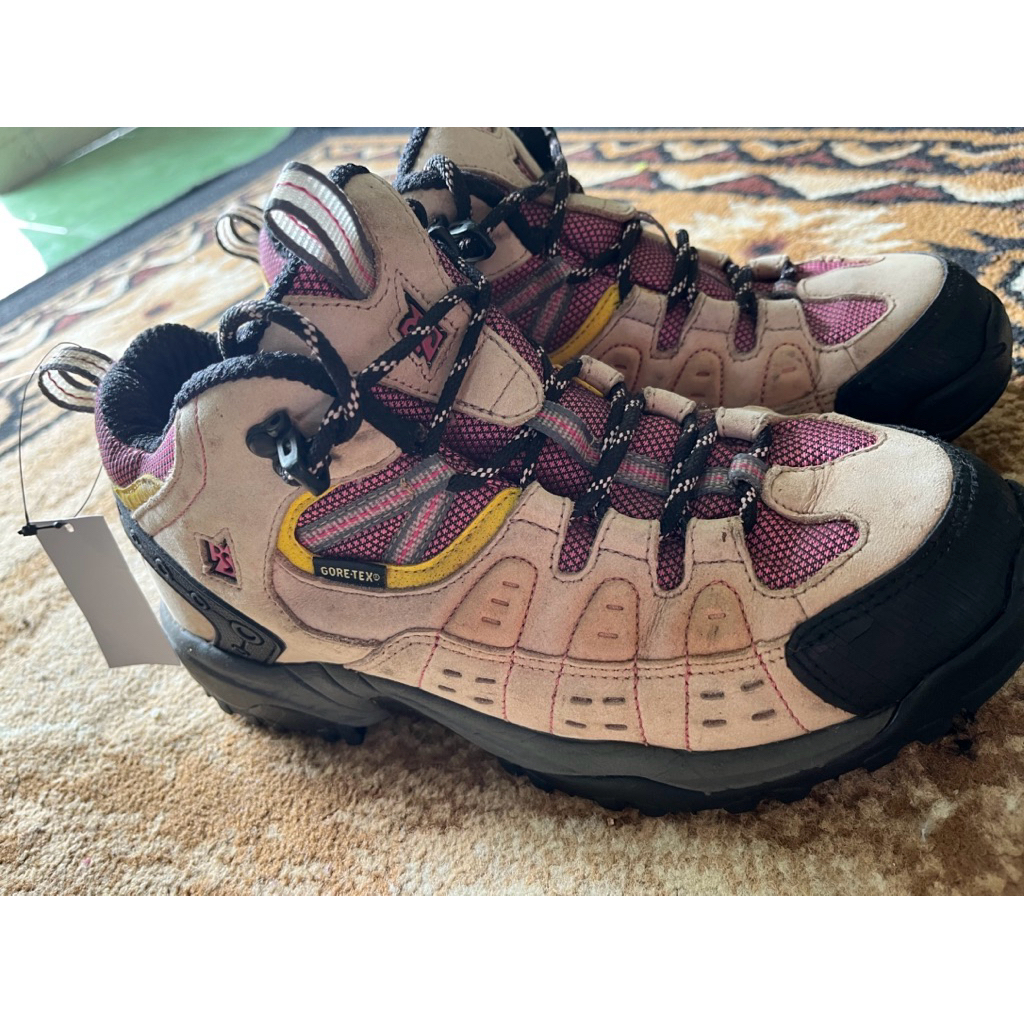 SEPATU PROSPECS PL