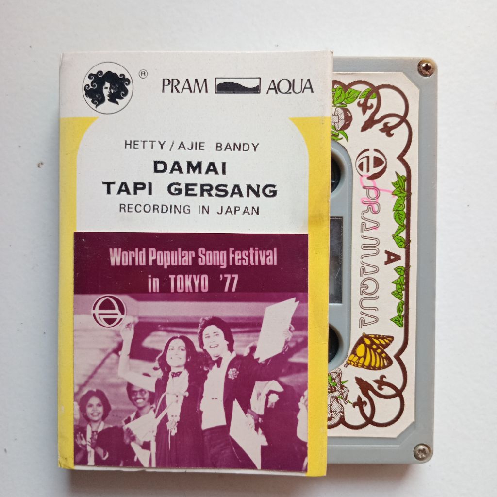 KASET WORLD POPULER SONG FESTIVAL IN TOKYO '77 - HETTY / AJIE BANDY - DAMAI TAPI GERSANG