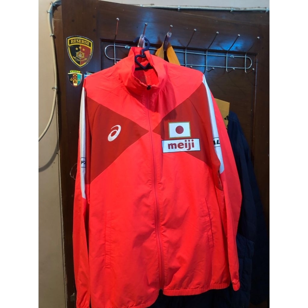 jaket asics olimpiade japan