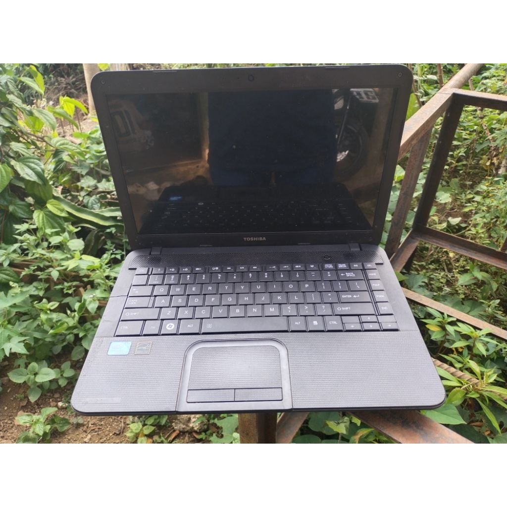 Laptop Toshiba C800D Processor Amd E1-1200 Vga Amd Radeon