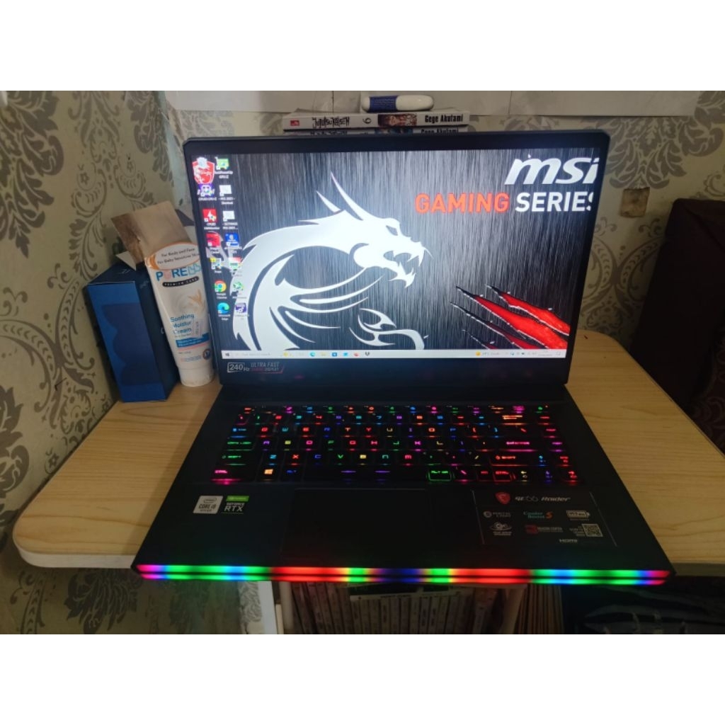 MSI GE66 Raider, Core i9 RTX 2080 Super 8Gb DDR6
