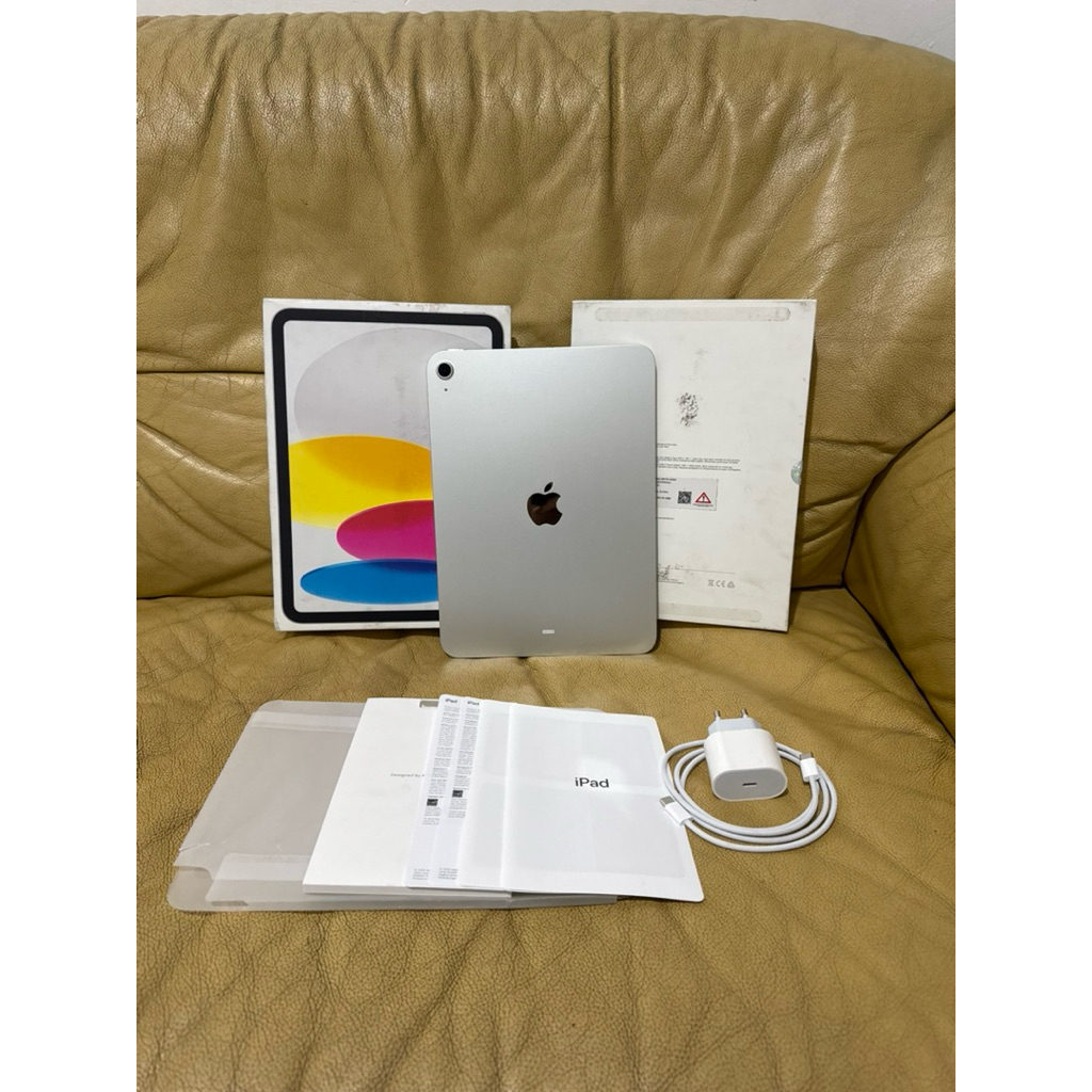 Fullset iPad Gen 11 A16 128GB Silver Garansi iBox ON 20 April 2027 BH 100% CC 1x NEW Apple Ori Secon