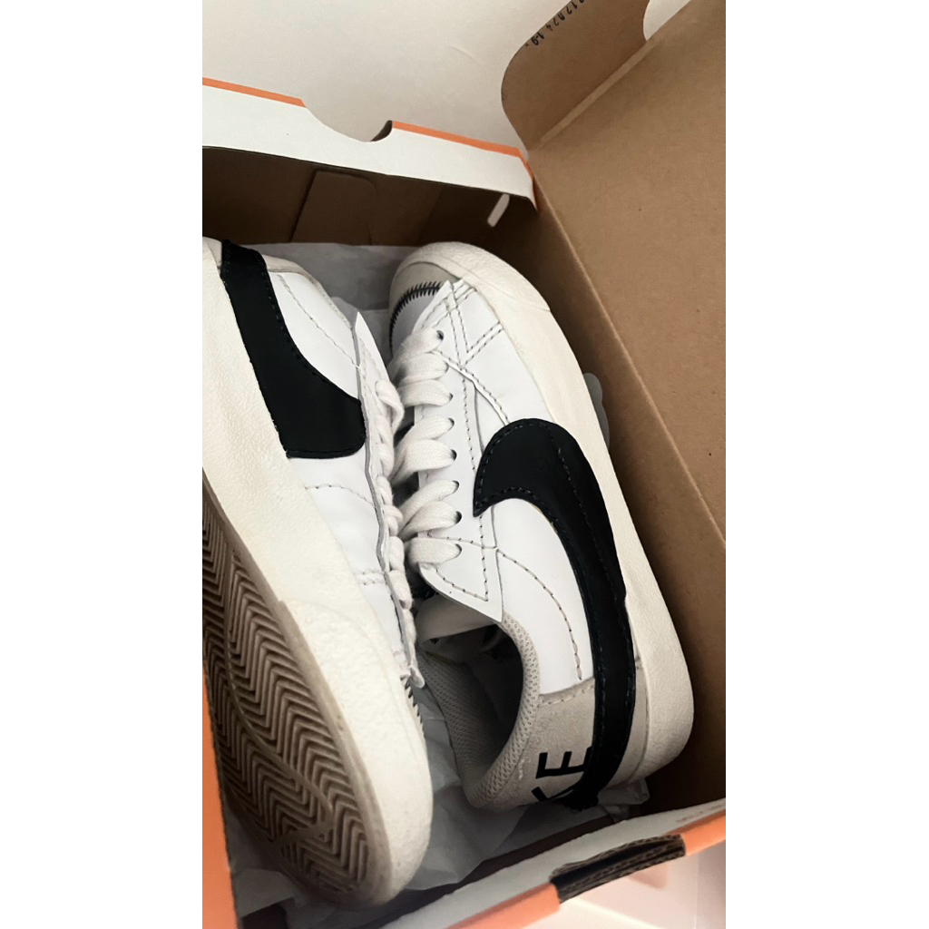 nike blazer low 77