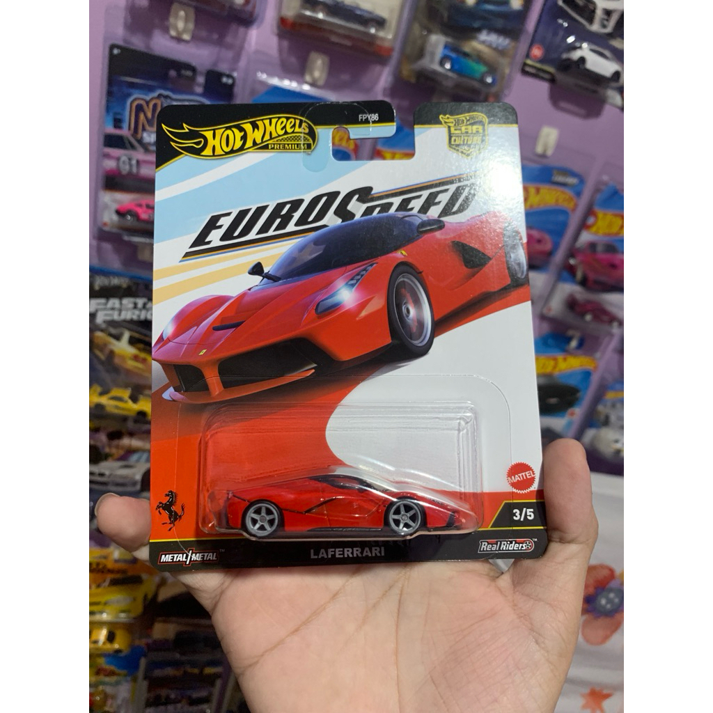 hotwheels la ferrari premium