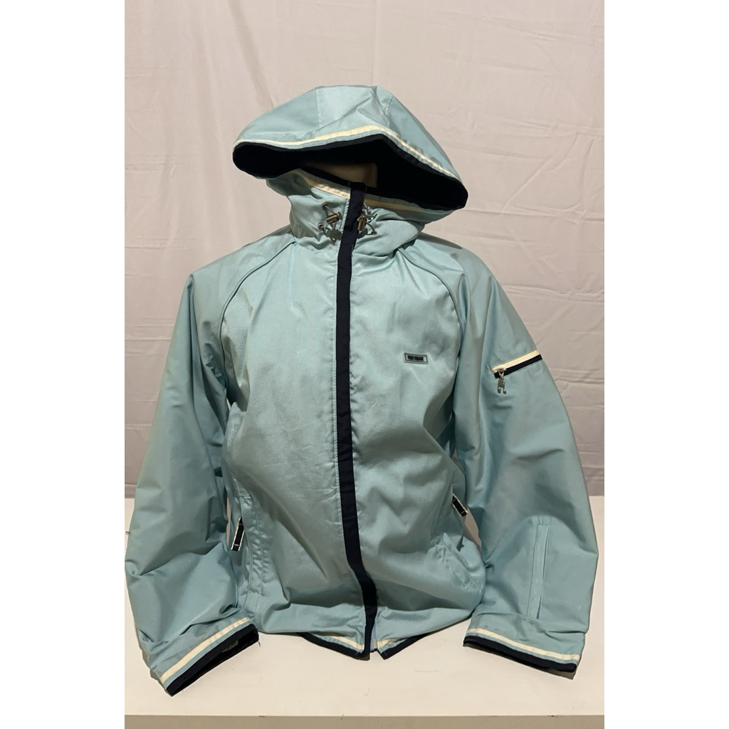 Jaket Hangat Hiking Point Square