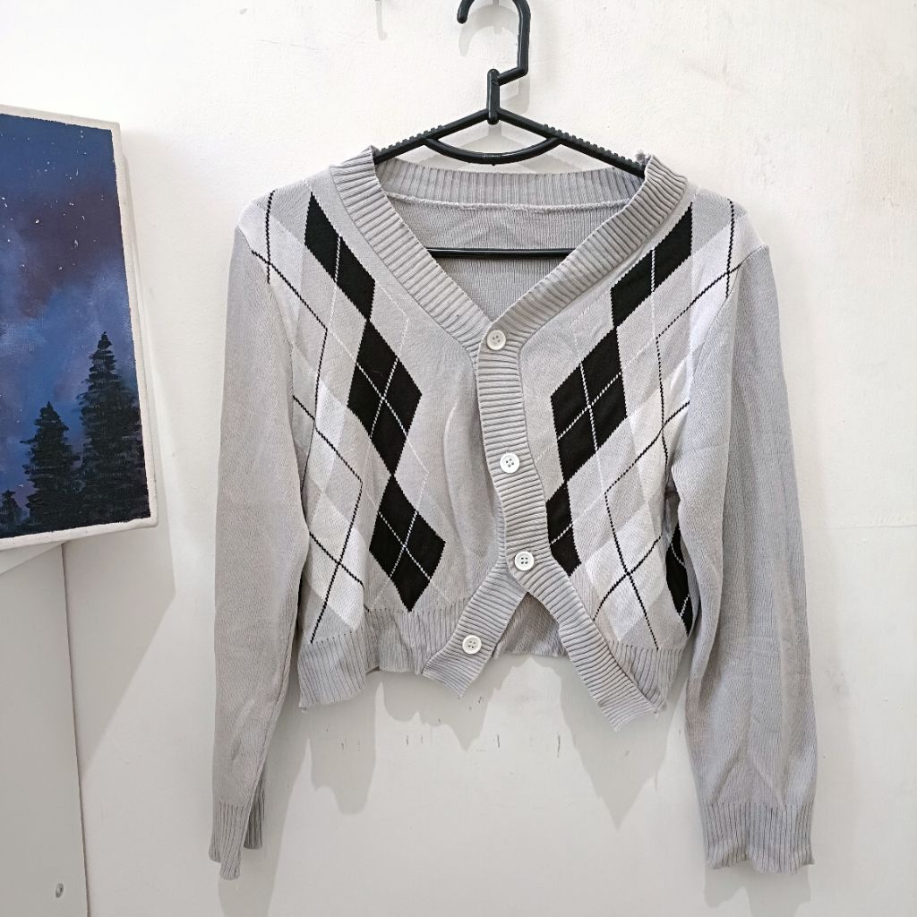 Cardi Crop Ketupat