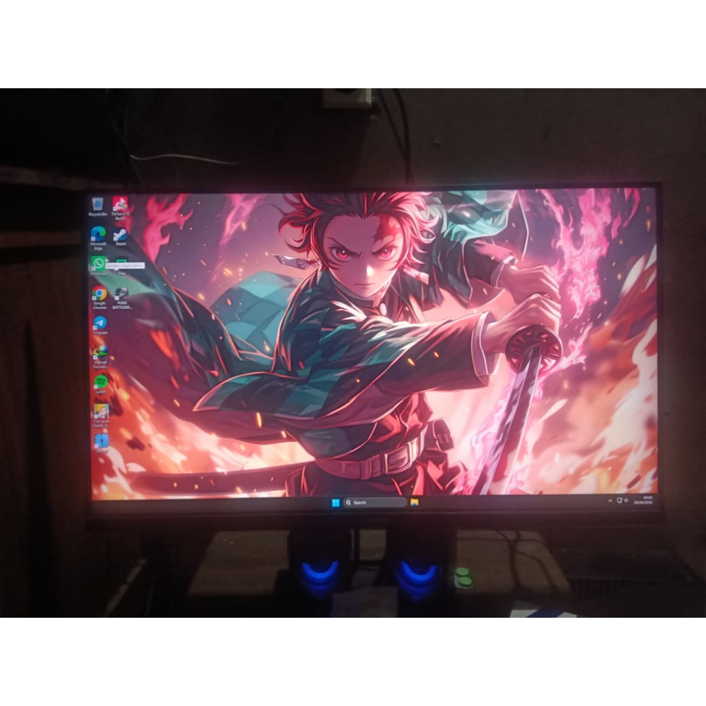 pc monitor bekas