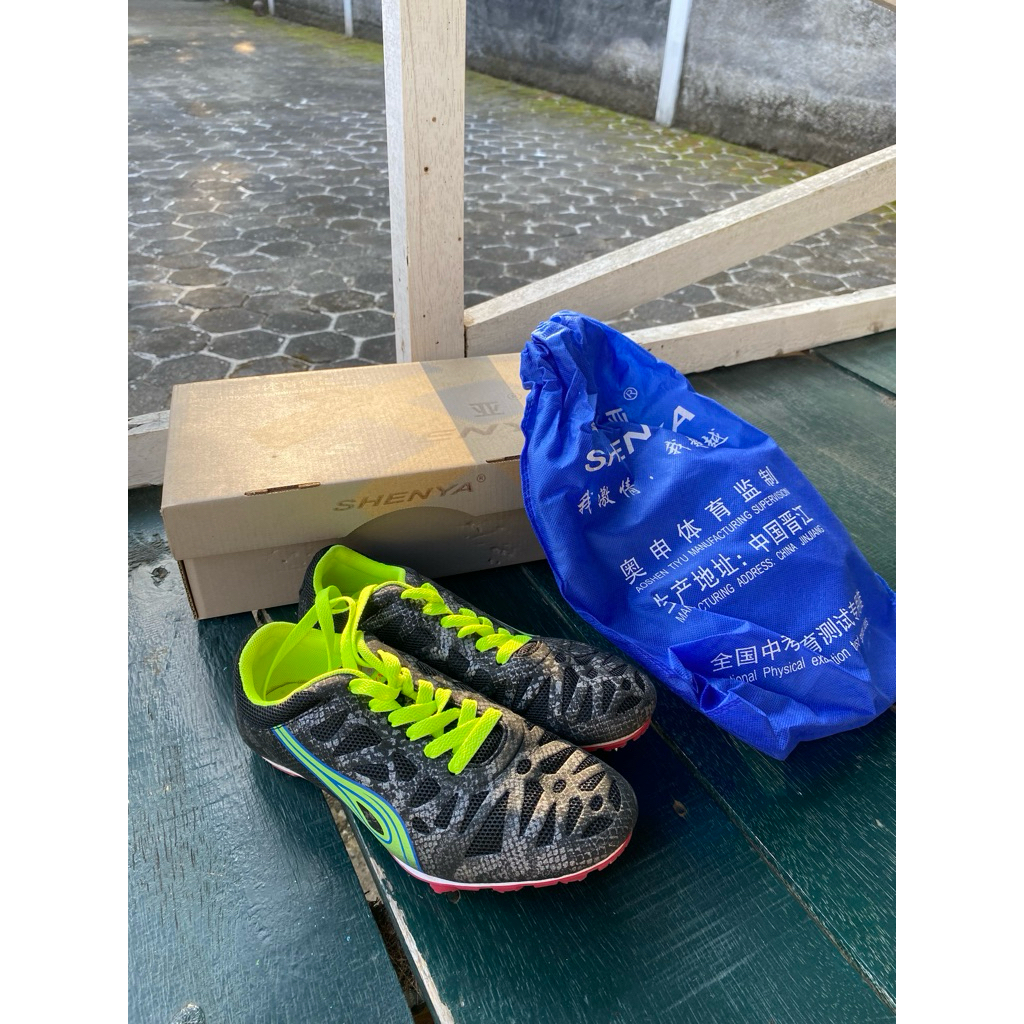 SEPATU LARI | Sepatu Paku lari | SEPATU LARI | SEPATU PAKU
