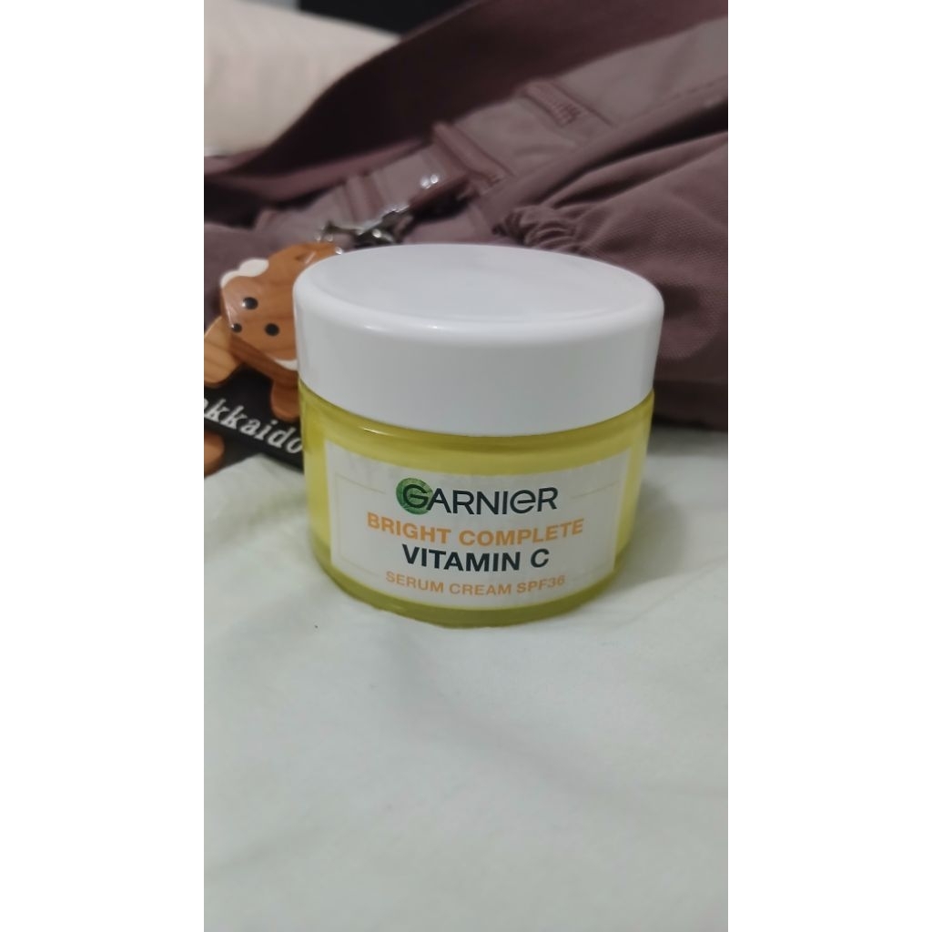 Cream sunscreen garnier
