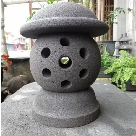 lampu taman batu asli