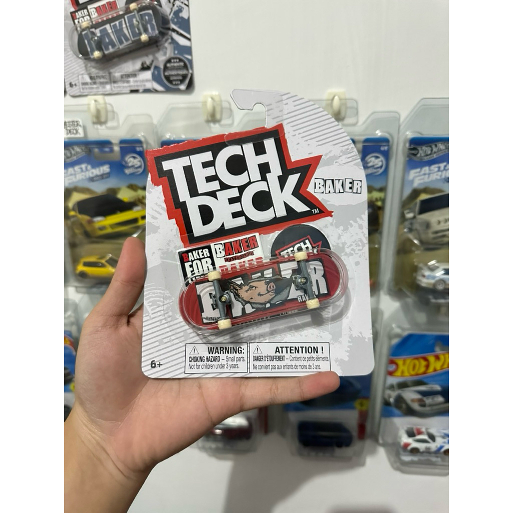 tech deck baker pig merah langka