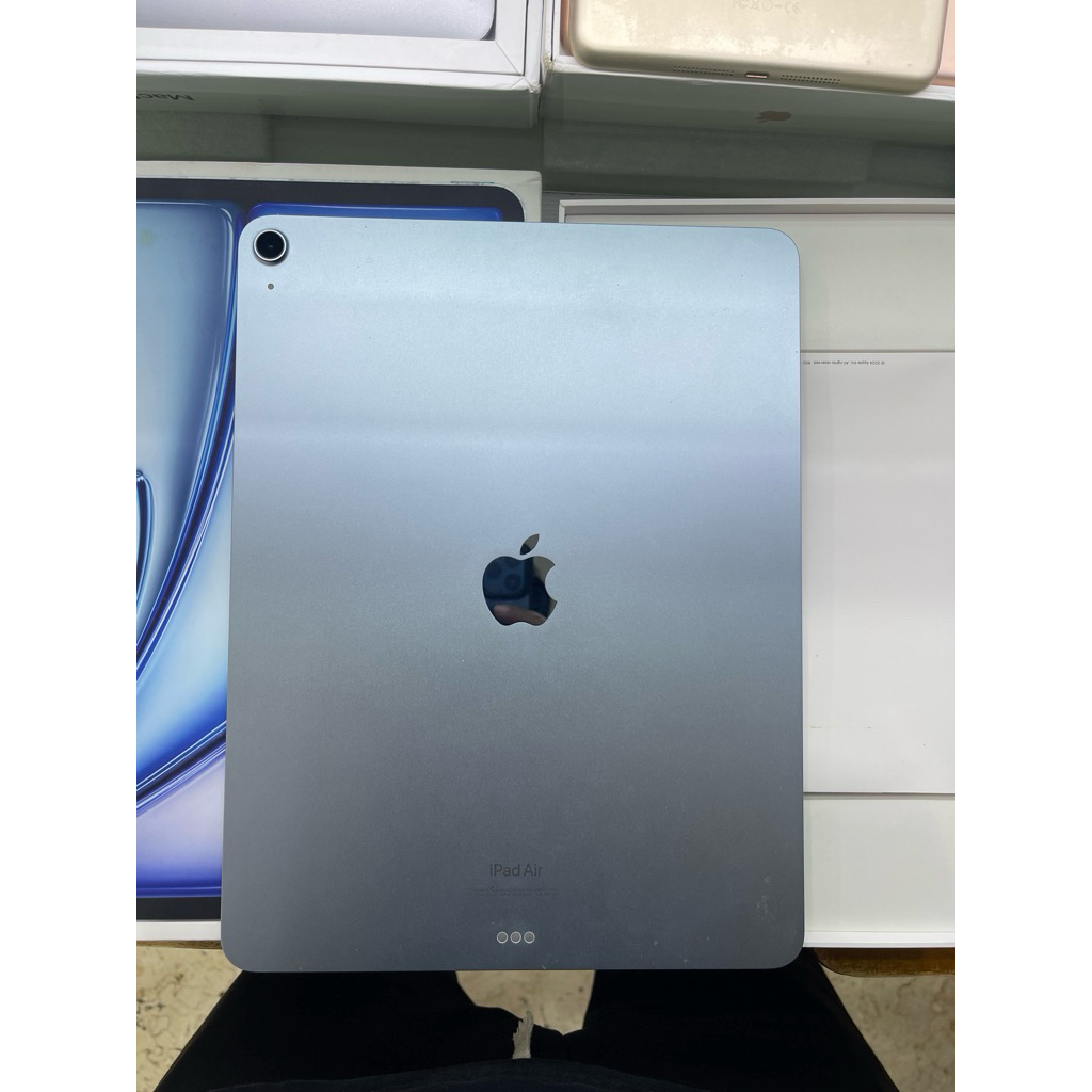 IPAD AIR 6 M2 13" 256GB wi-fi Bekas second murah fulset original ex inter