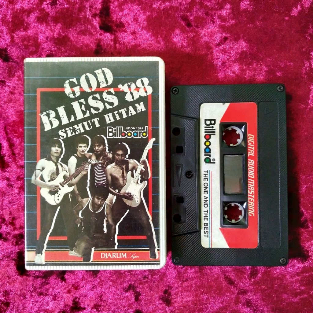 Kaset God Bless - Semut Hitam